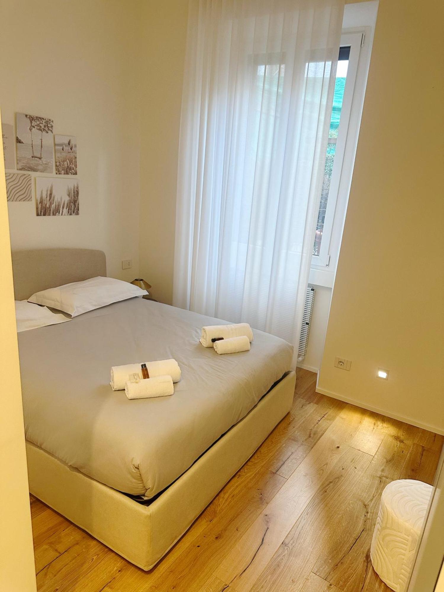 Appartamento Private With Wi-fi Near Duomo Atena *